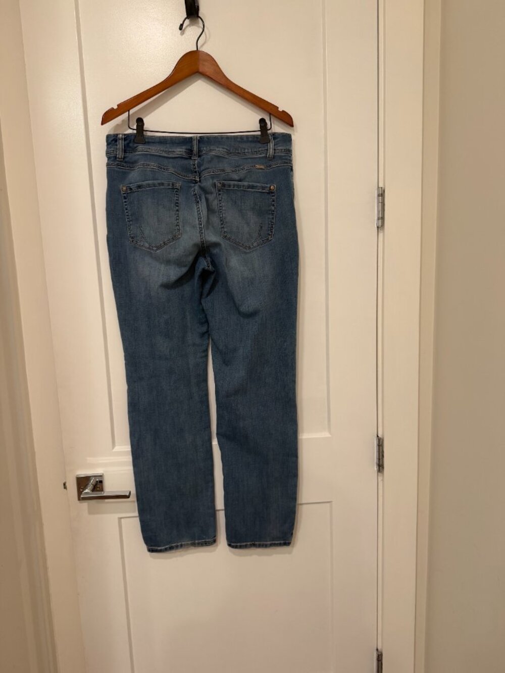 I.N.C. Jeans - Picture 2 of 6